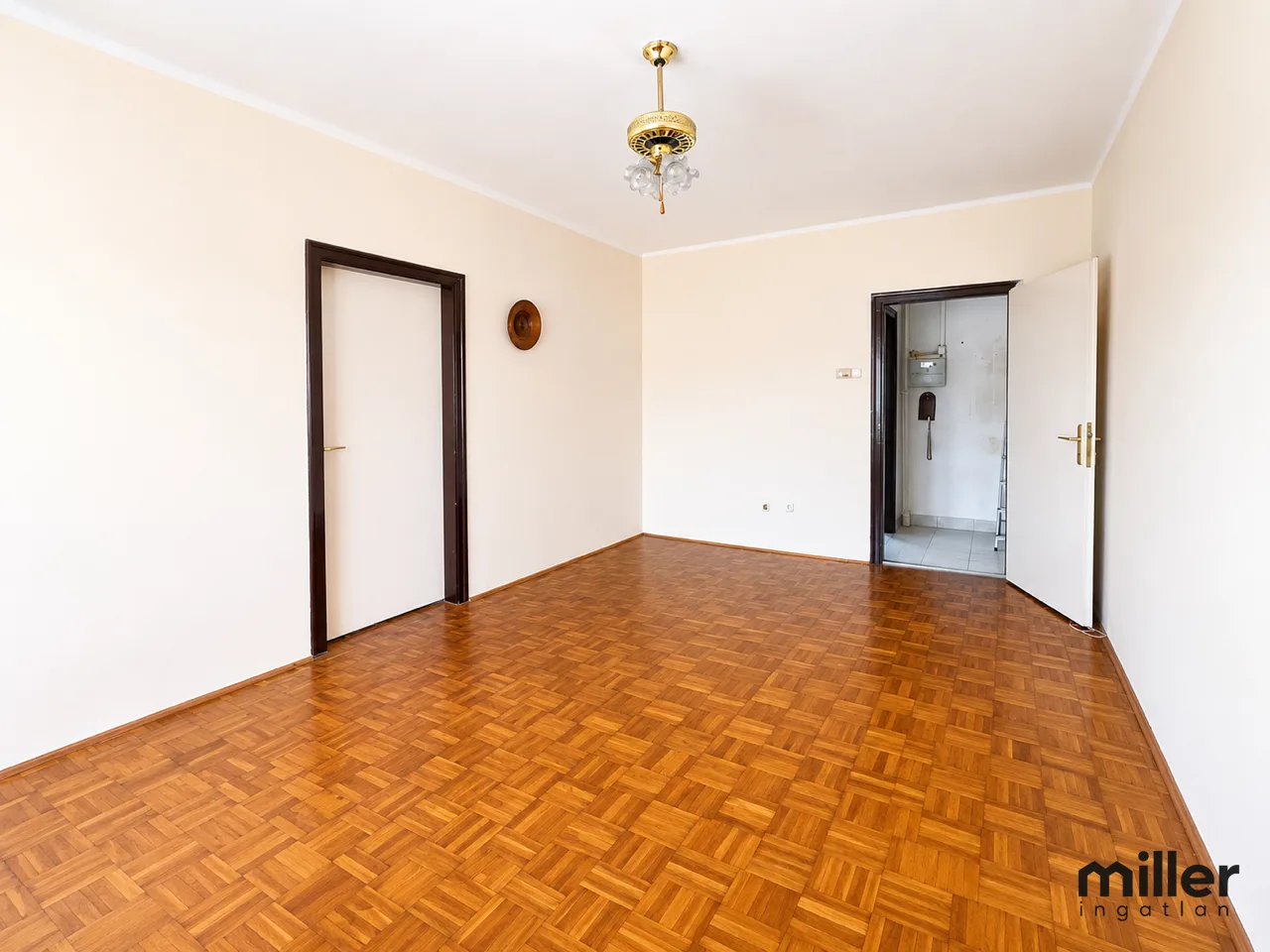 Eladó téglalakás, Debrecen Széchenyi kertben  - 5. fotó, összesen: 8