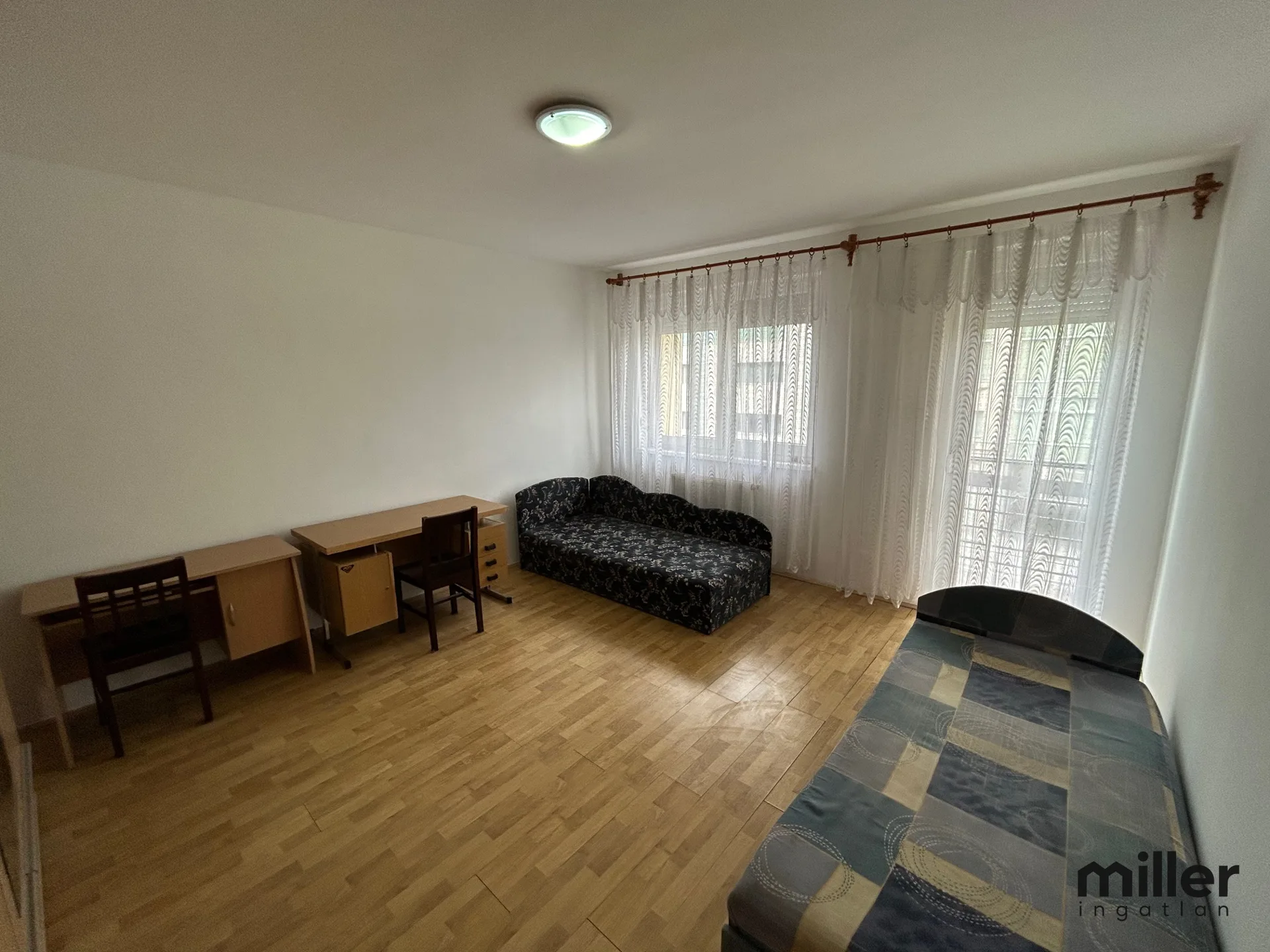 Eladó társasházi lakás, Debrecen belvárosában  - 2. fotó, összesen: 10